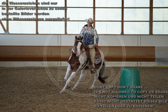 s_A_903461.JPG